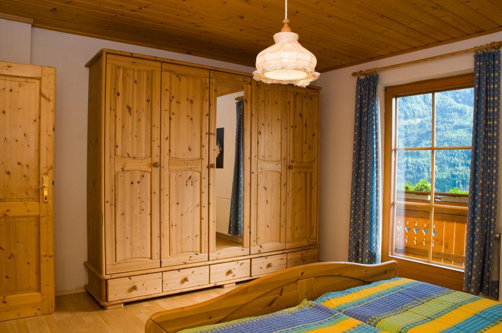 Lercherhof Feld am See Room photo