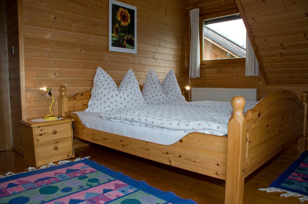 Lercherhof Feld am See Room photo